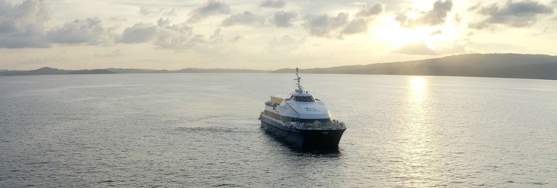 ferry ou catamaran